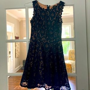 4 for $30. Sz 3 City Triangles Lacy/Lace Navy with Nude Lining Sleeveless Dress